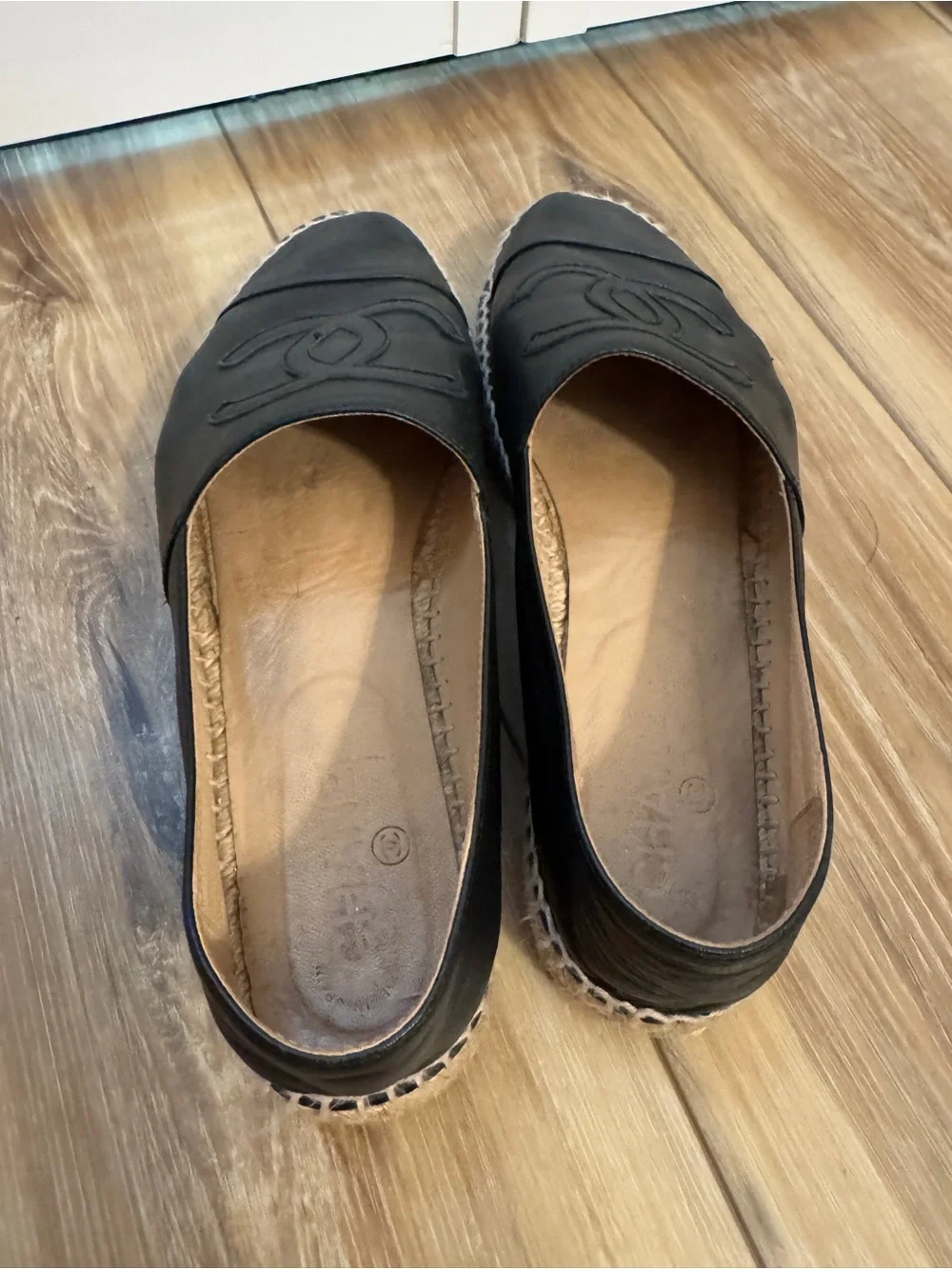 CHANEL classic Leather Espadrille Loafer